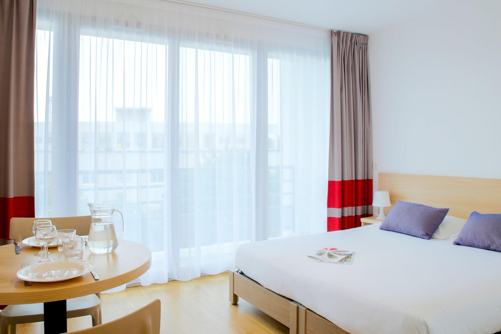 Comfort Aparthotel Ле-Ман Экстерьер фото